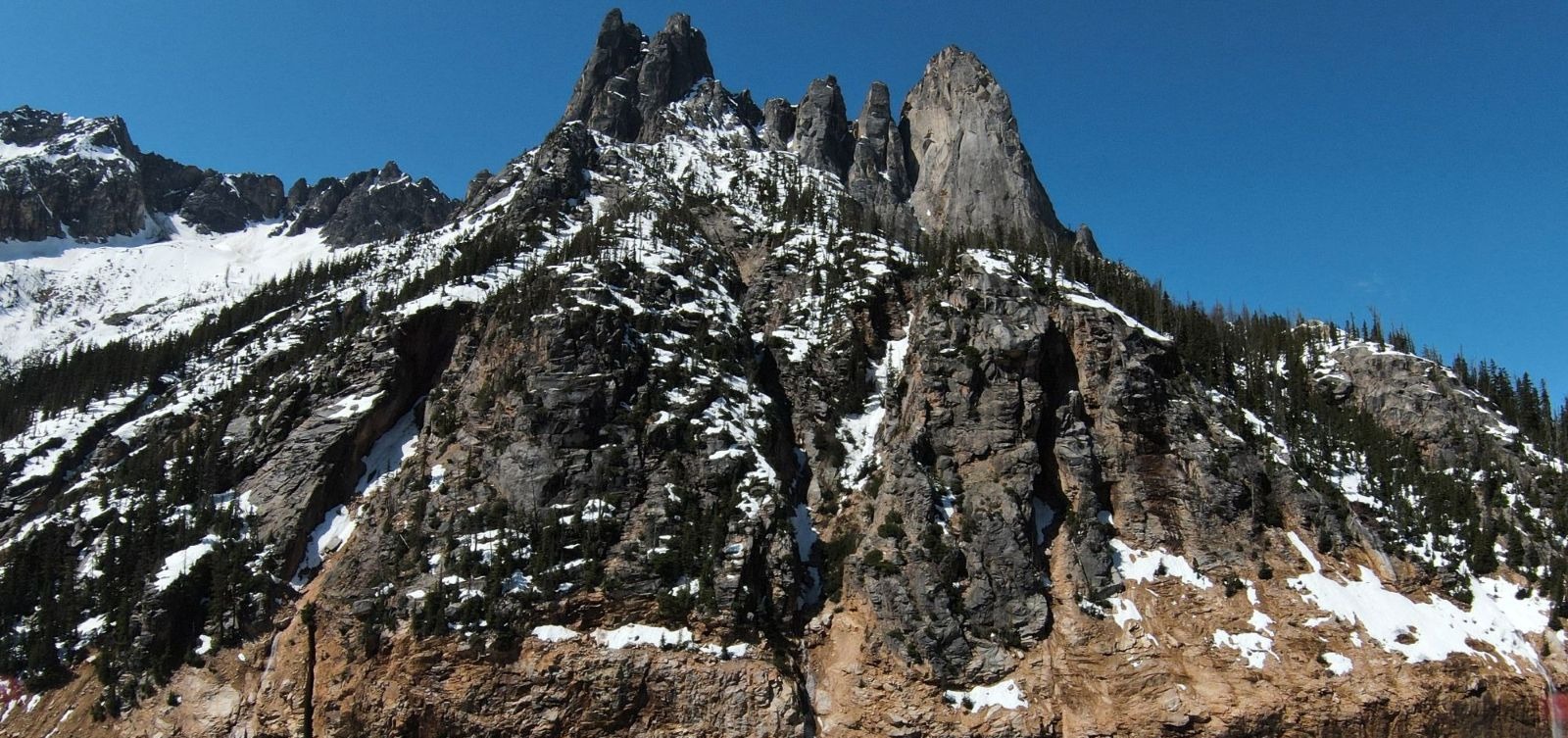 Liberty Mountain from Washington Pass
